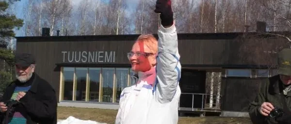 hätärakettien ampuminen 17.4.2010 011 (9)